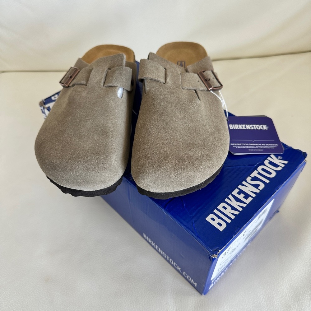 NWT Women’s Birkenstock Boston Taupe Suede | size 37 Narrow
